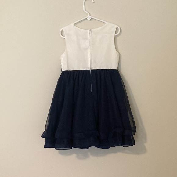 Rare Edition elegant formal dress. Size 5T. Excellent condition. - Picture 3 of 5
